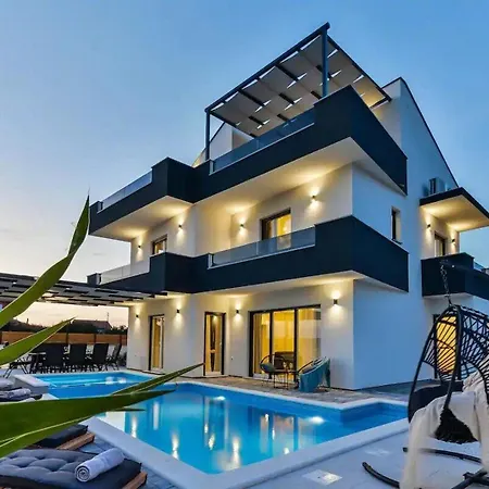 Vila Jomani Bibinje
